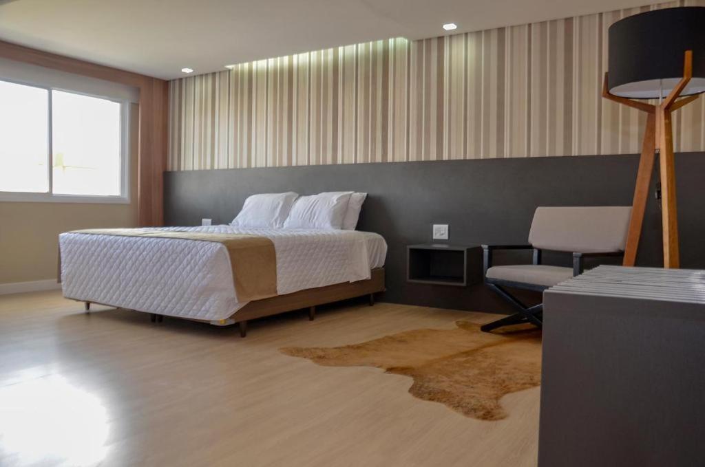 M Tower Hotel Pelotas Kültér fotó